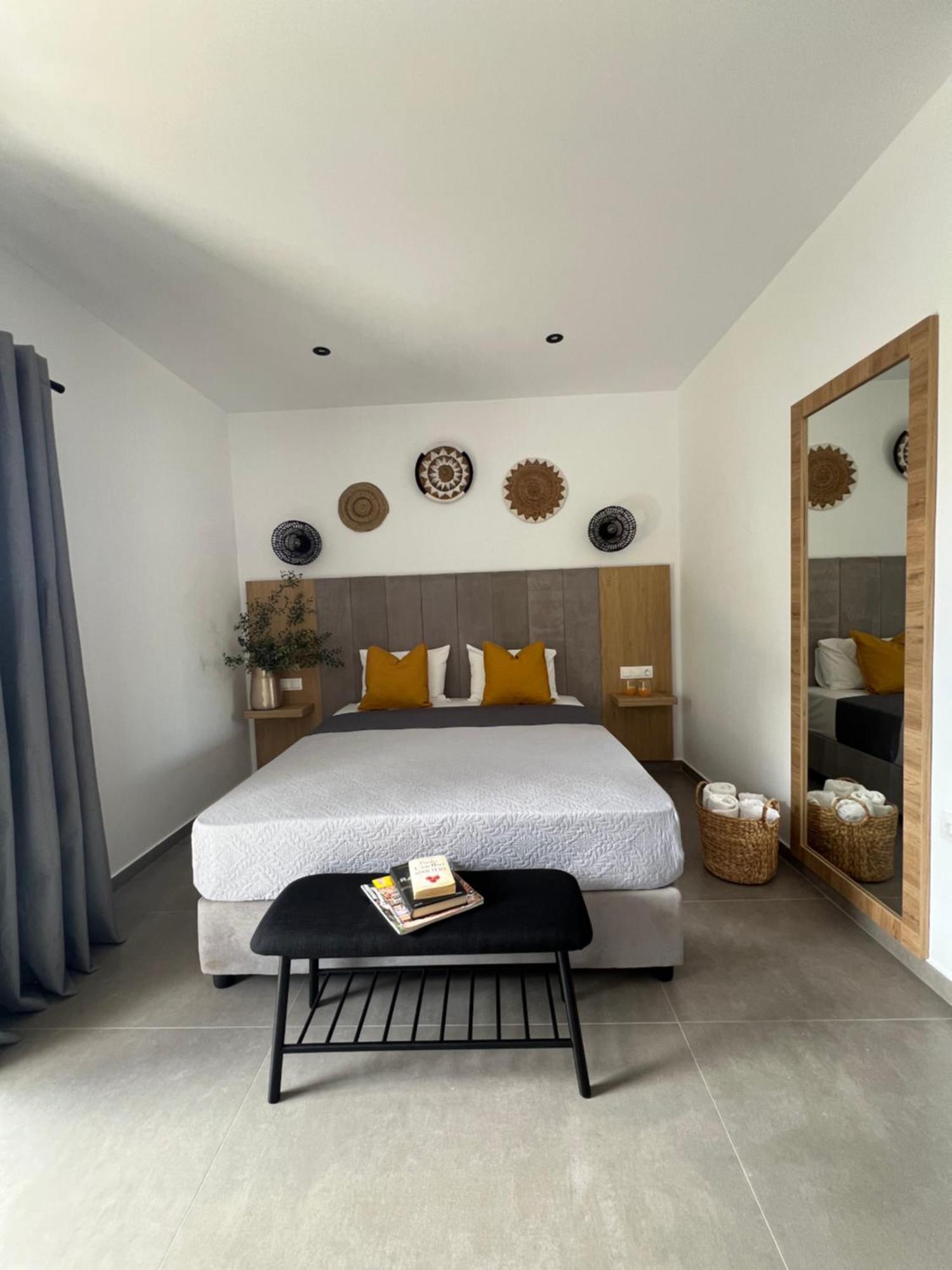 Apartment Cactus Skiathos Town